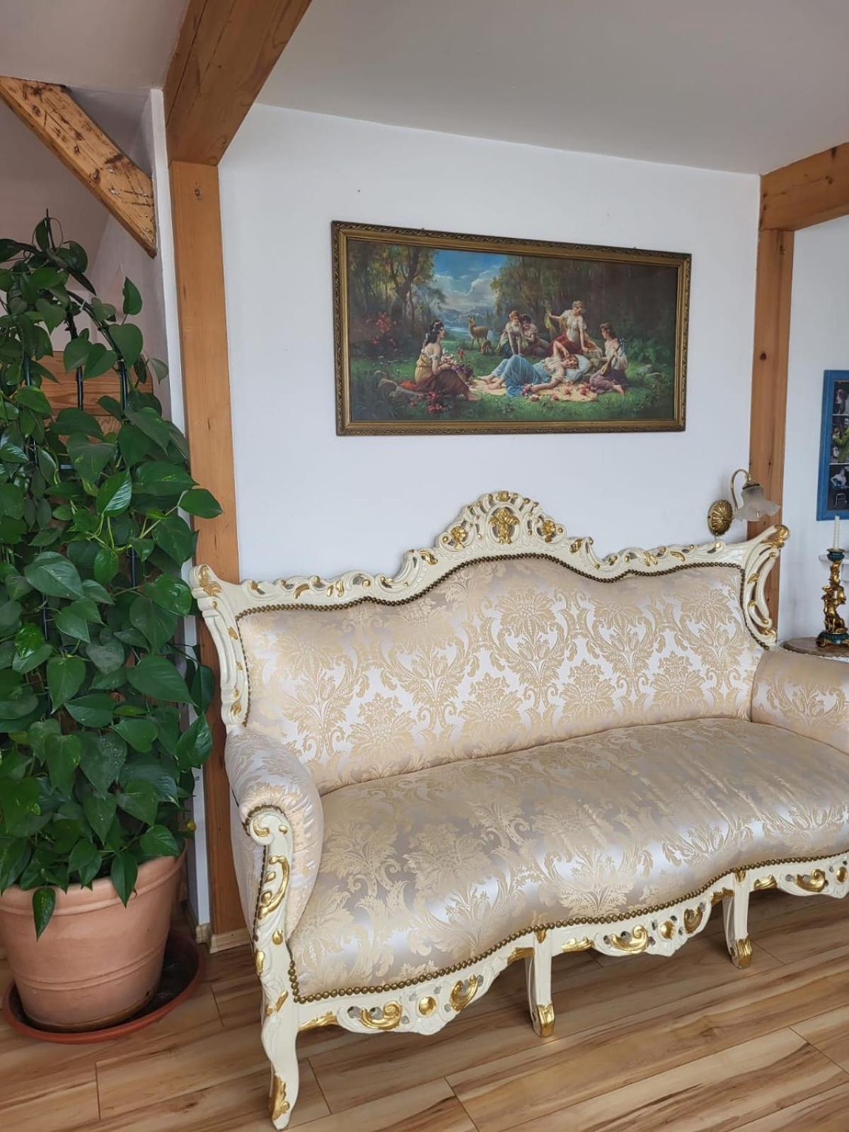 Grosszuegiges Studio-apartment Siegblick 70qm Mit Xxl Balkon Apartment Mittelhof