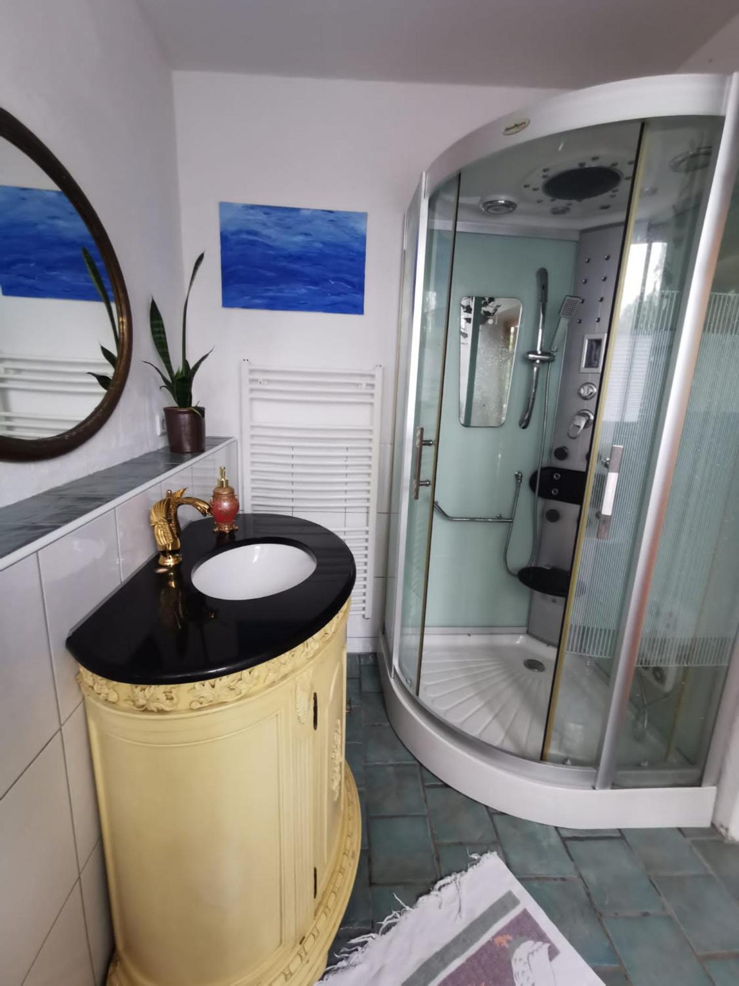 Grosszuegiges Studio-apartment Siegblick 70qm Mit Xxl Balkon